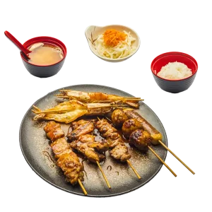 M7 - Soupe miso, salade, riz et 7 brochettes